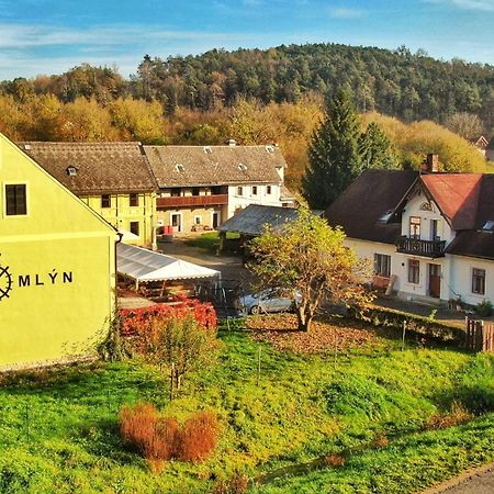 Pivovar Mlyn Štětí Exteriör bild