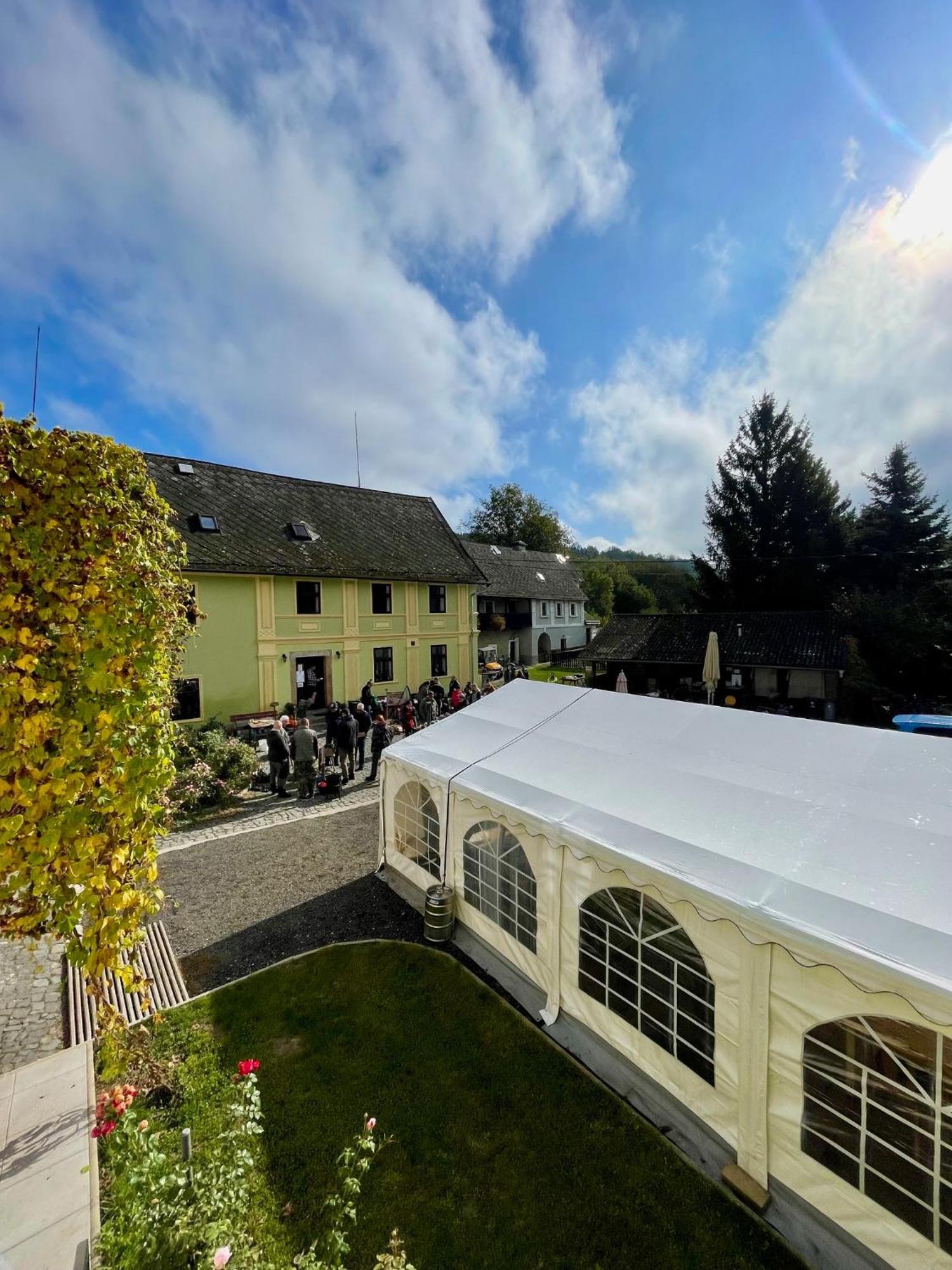 Pivovar Mlyn Štětí Exteriör bild